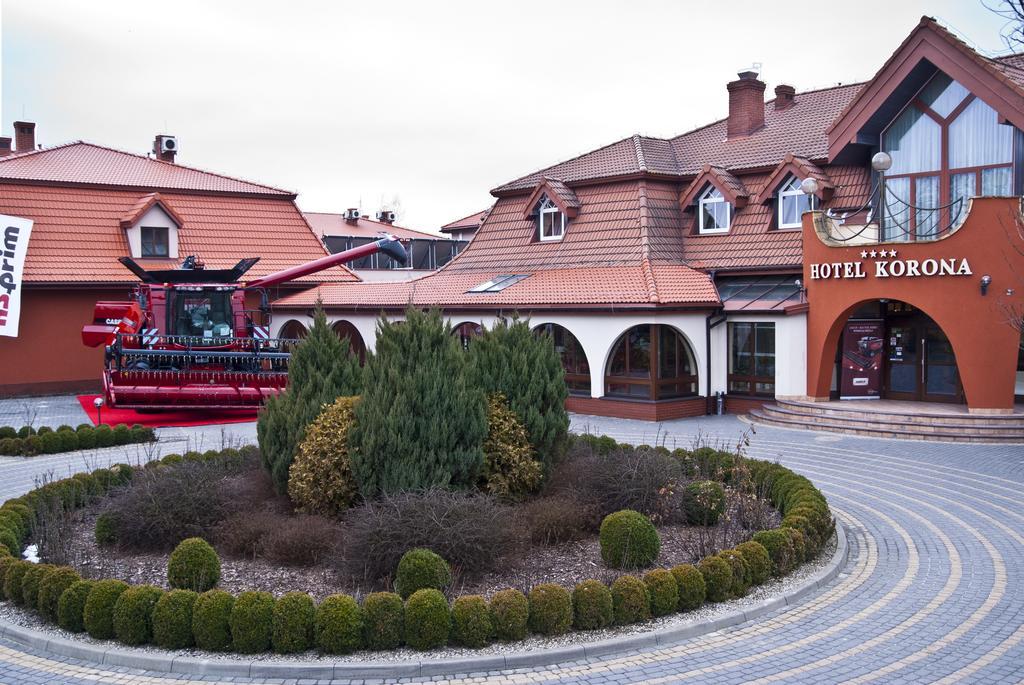 Hotel Korona Spa & Wellness Zemborzyce Dolne Eksteriør billede